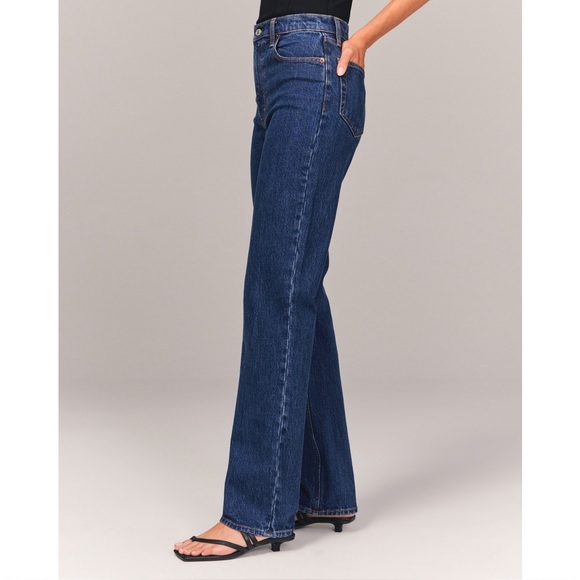NWT Abercrombie & Fitch The 90s Straight Ultra High Rise jeans Sz 25R - Picture 4 of 16
